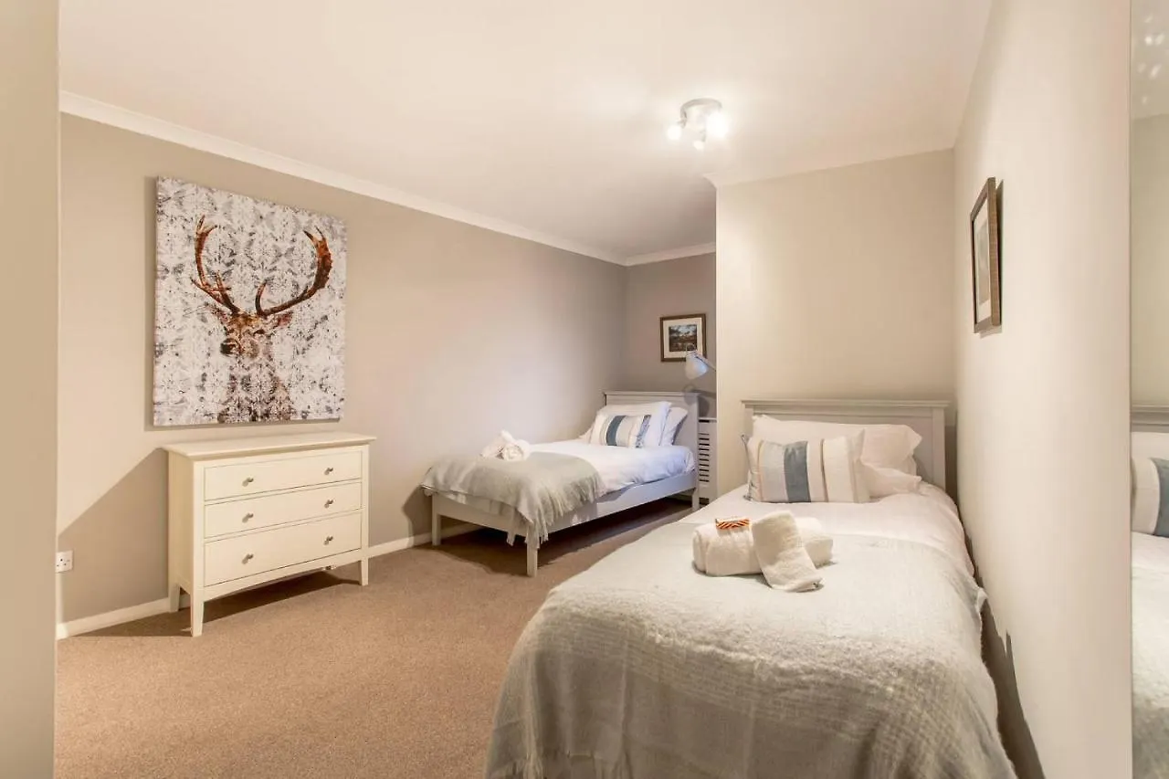 Apartment Joivy Stylish Apt Next To Dean Village With Free Parking Edinburgh United Kingdom